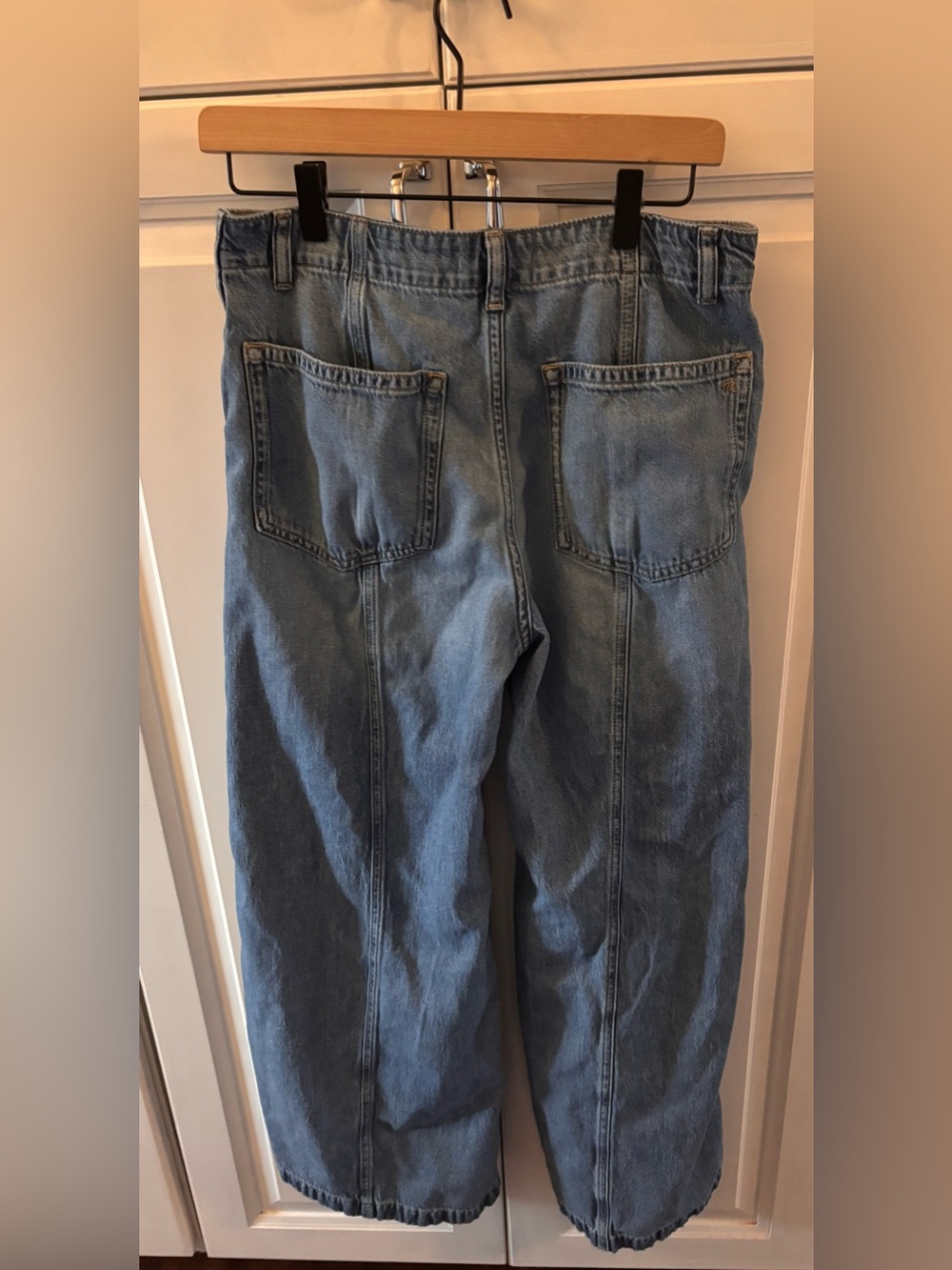 Madewell Wide-Sweep Denim Trousers
ROBERTSON WASH - Picture 7 of 8